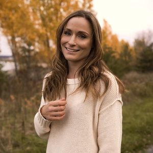 Meet your Posher, Sierra